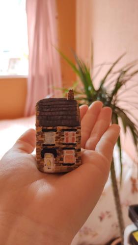 'Handmade Houses' air dry clay sculpted gift