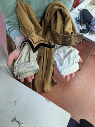 Very satisfying cleaning of an old costume.
